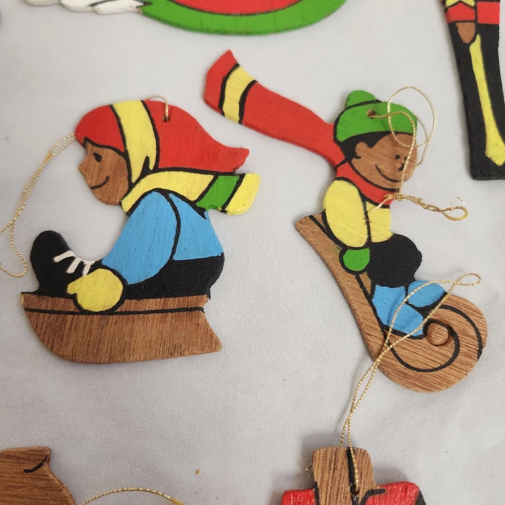 12 Flat Wooden Christmas Ornaments Vtg Snowman Bird Soldier Sled